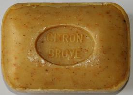 Savon à l'huile végétale dans votre institut